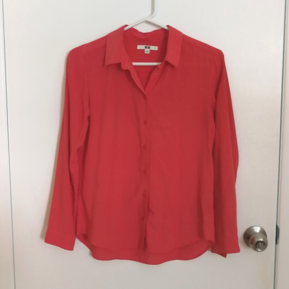 💛2/$30 Coral button down shirt
